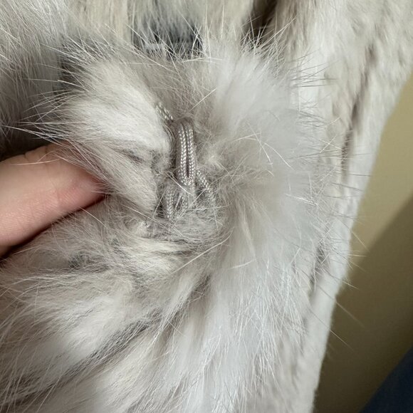 Love Token Genuine Rabbit Fur Vest - Off White, XS/S - Picture 6 of 7